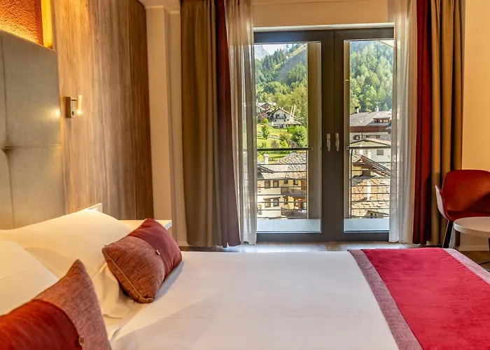TH Courmayeur